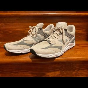 New Balance X-90 shoes